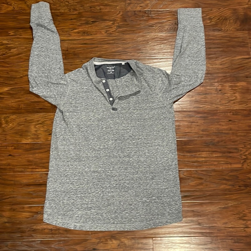 Paperdenim and cloth long sleeve. Size M. Like new